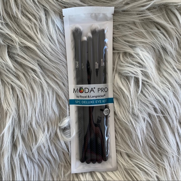 Moda PRO 5 Piece Deluxe Eye Kit - Picture 2 of 4